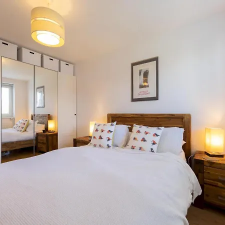 Pass The Keys Stylish 1-Bedroom Flat In Trendy West Kensington
